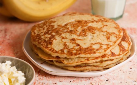 Túrós-zabpelyhes palacsinta