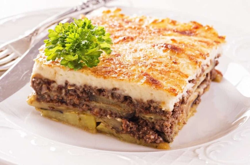 A Moussaka: Az autentikus görög rakott padlizsán receptje